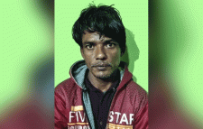 পিতার হাতে ধ র্ষ ণের শিকার মেয়ে
