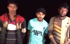 জাদুকাটা নদীর পাড় কেটে খনিজ বালি পাথর চুরিকান্ডে ফের তিন জন আটক