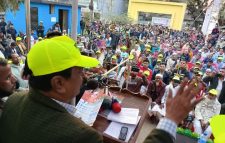 দোয়ারাবাজারে কৃষক সমাবেশে স্বৈরশাষক শেখ হাসিনা এ দেশের কৃষকদের অর্থ লুঠ করে খেয়েছে—–সাবেক এমপি মিলন