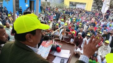 দোয়ারাবাজারে কৃষক সমাবেশে স্বৈরশাষক শেখ হাসিনা এ দেশের কৃষকদের অর্থ লুঠ করে খেয়েছে—–সাবেক এমপি মিলন