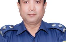 এসপিকে স্যার না বলায় যান আমার কি ছিড়তে পারেন, যা না.. যা না! সুনামগঞ্জ এসপি আনোয়ার হোসেন খান (ভিডিও)সহ বিশেষ প্রতিবেদক: