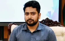 তথ্য উপদেষ্টা নাহিদ ইসলাম পদত্যাগ করেছেন