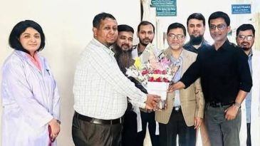 সিলেট উইমেন্স মেডিকেল কলেজ হাসপাতালে অধ্যাপক হিসেবে যোগদান করেছেন ডা: শোয়েব