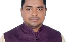 তাহিরপুরে ডে*ভিল হান্ট অভিযানে যু ব লীগ সভাপতি প্রে*প্তার