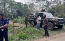 জগন্নাথপুরের সাদিপুরে সং*ঘর্ষে ৬ জন আ*হত, সেনাবাহিনীর হাতে আ*টক ৩ জন