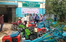 ছাতকে কৃষি অধিদপ্তরের উদ্যোগে ৬০ জন কৃষক-কিষানী প্রশিক্ষণ নিলেন