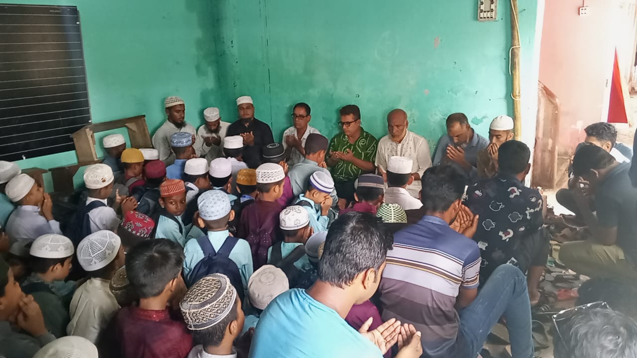 মাইলস্টোনে বিমান দুর্ঘটনায় নিহত ও আহতদের স্মরণে দিরাইয়ে দোয়া মাহফিল অনুষ্ঠিত