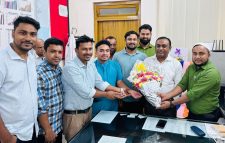 ন্যাব নেতৃবৃন্দের ওসমানী মেডিক্যাল কলেজ এর নবনিযুক্ত সহকারী পরিচালকের সাথে শুভেচ্ছা বিনিময়